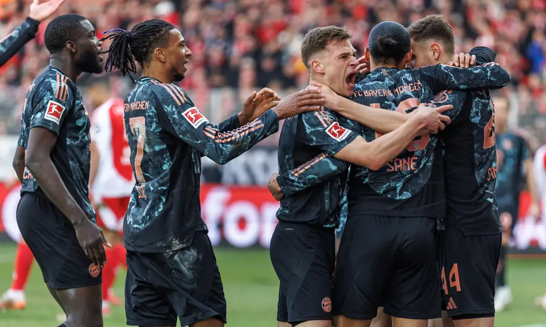 关于多特蒙德训练开放日；国际比赛日战术微调引欢呼；法国杯在即；训练强度明显提升的信息华体会官方网站