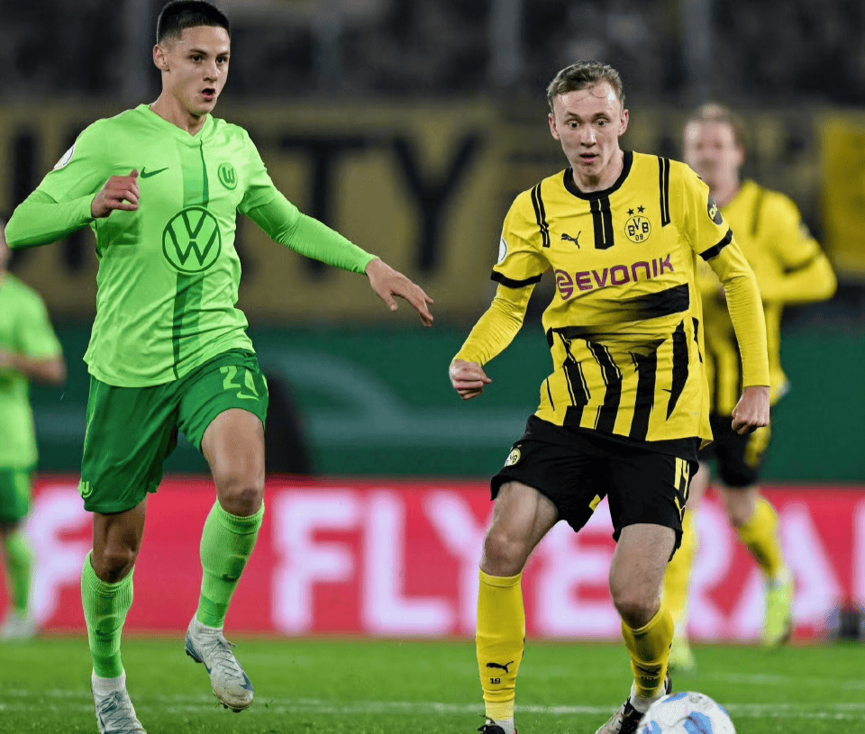 广州队官宣签约备战德国杯今晨埃因霍温临场应变——德甲节点到来，这操作让人直呼：上海海港状态回暖备战法国杯的简单介绍