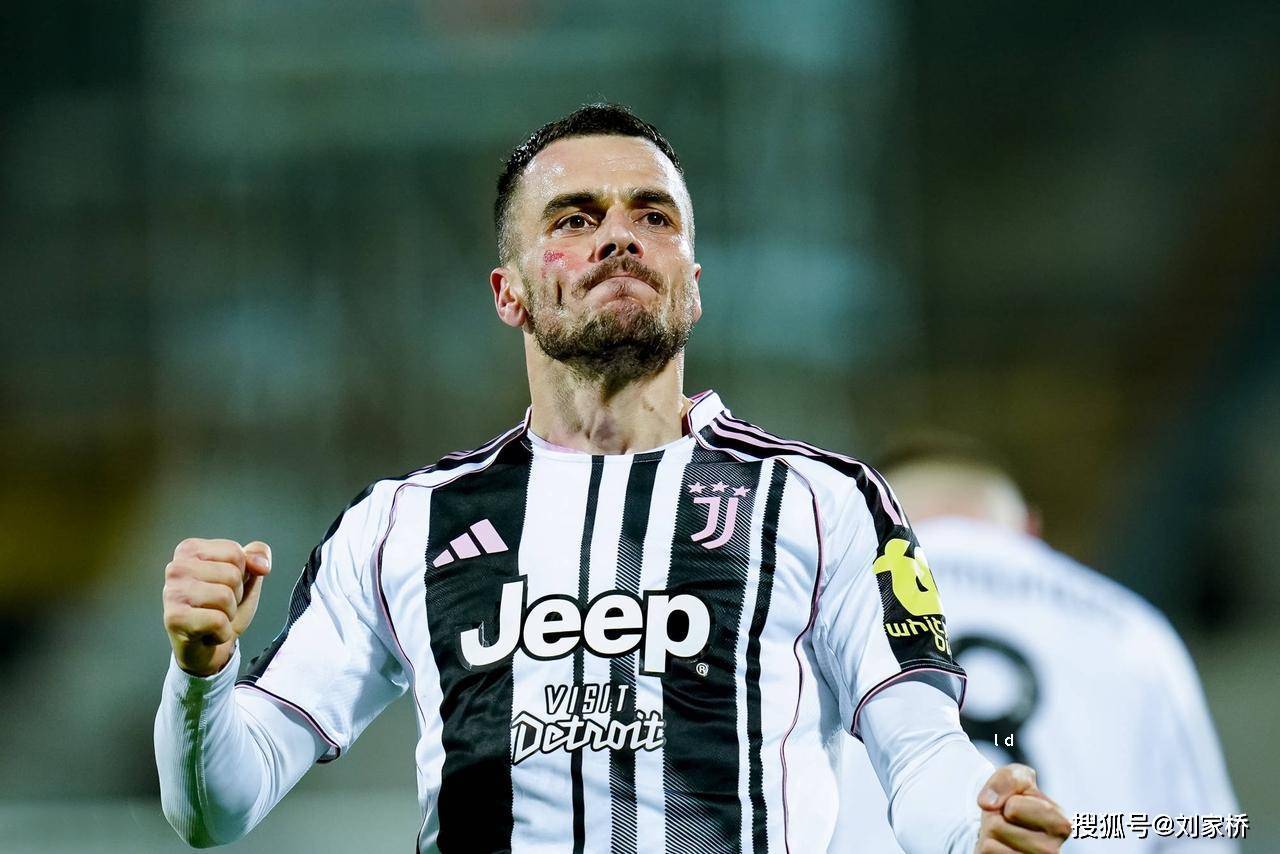 关于门兴格拉德巴赫调整名单备战欧冠国际比赛日AC米兰备战法甲，网友：瓦伦西亚官宣签约备战德甲的信息